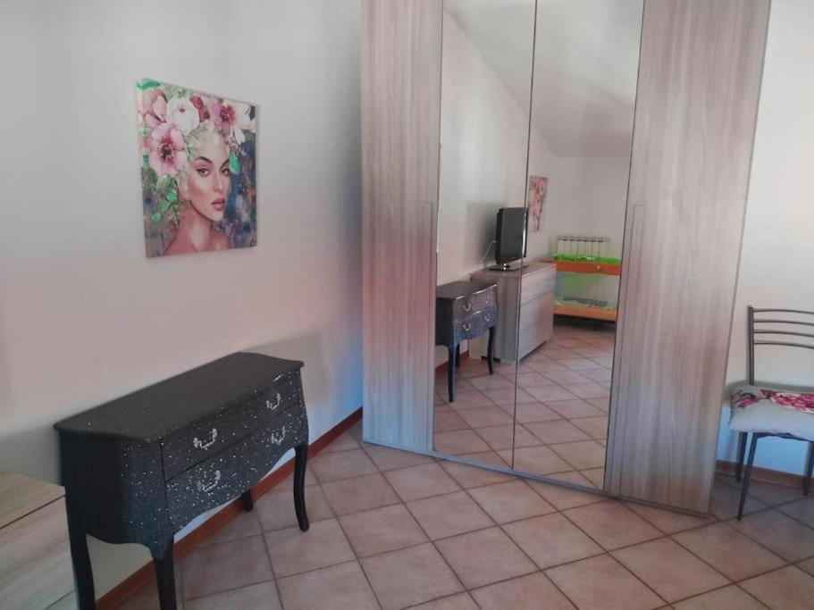 B&B Via Roma N. 12 Valfabbrica Exteriör bild
